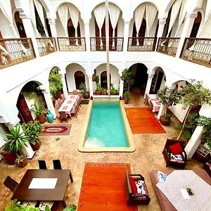 4* Gasthuis Mandalay